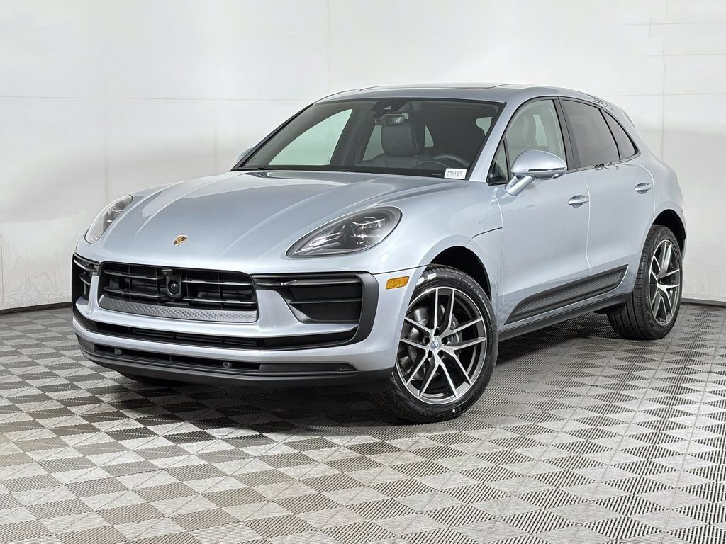 Certified 2026 Porsche Macan AWD/4WD image 1
