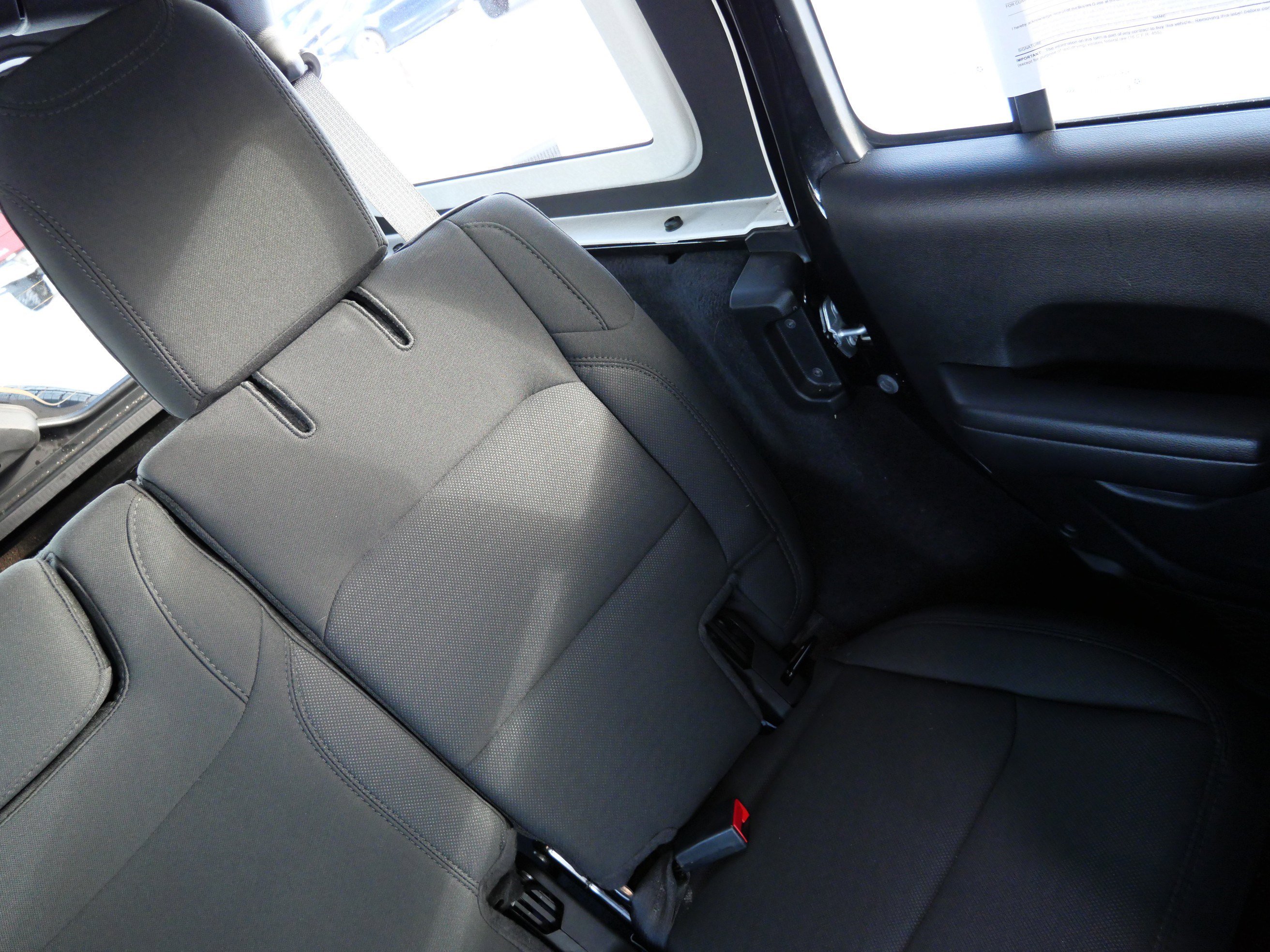 Used 2021 Jeep Wrangler Unlimited Sport image 14