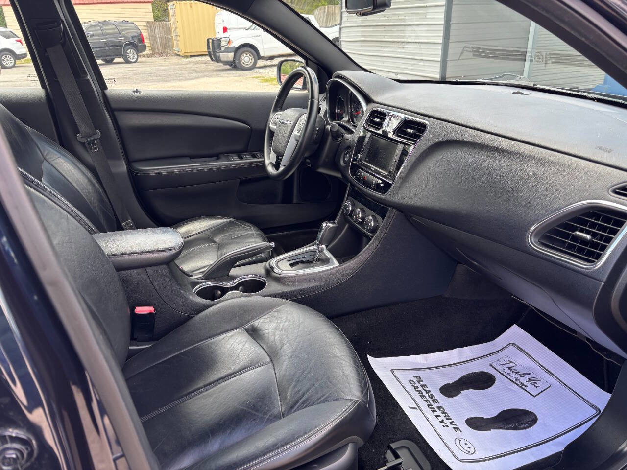 Used 2012 Chrysler 200 Limited FWD image 6