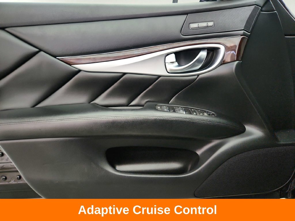Used 2018 INFINITI Q70 Luxe w/ Proactive Package AWD/4WD image 21