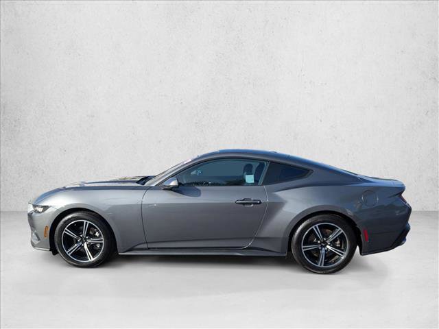 Used 2025 Ford Mustang EcoBoost image 9