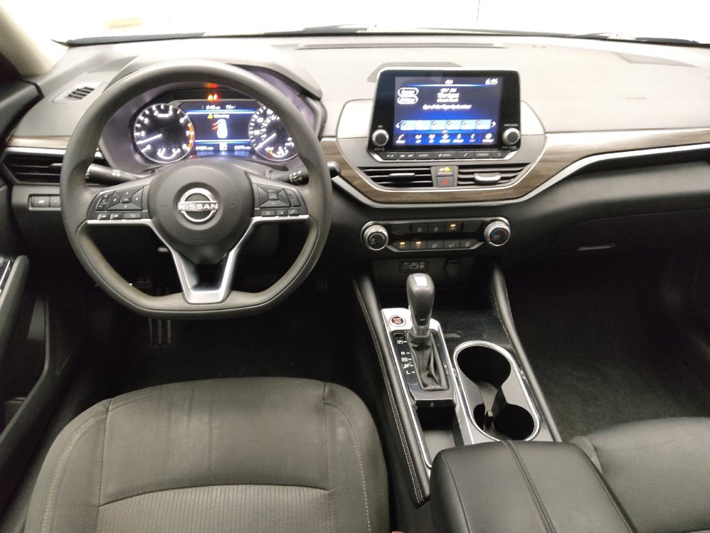 Used 2023 Nissan Altima 2.5 SV image 22