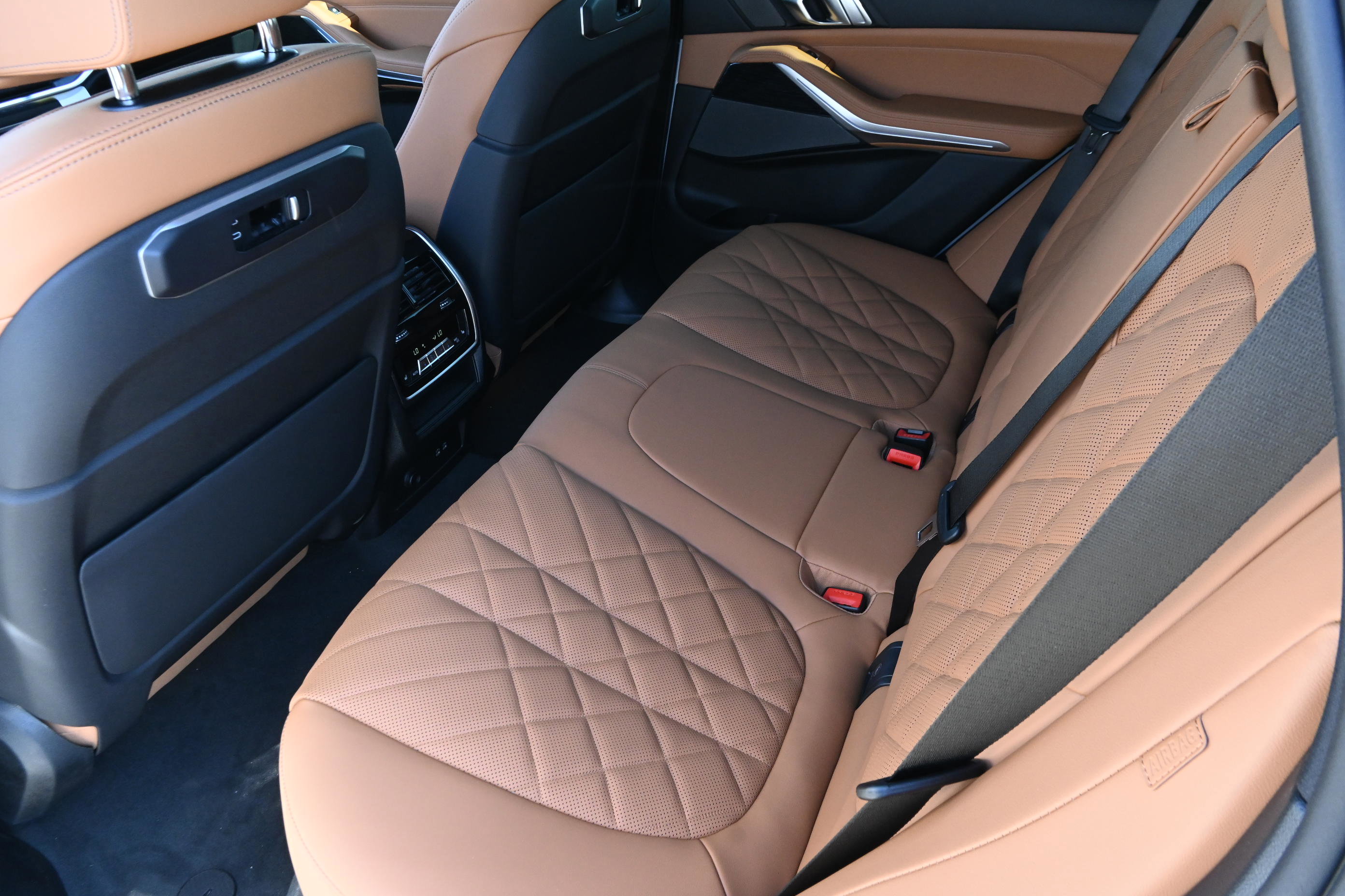 New 2026 BMW X5 xDrive40i AWD/4WD image 11