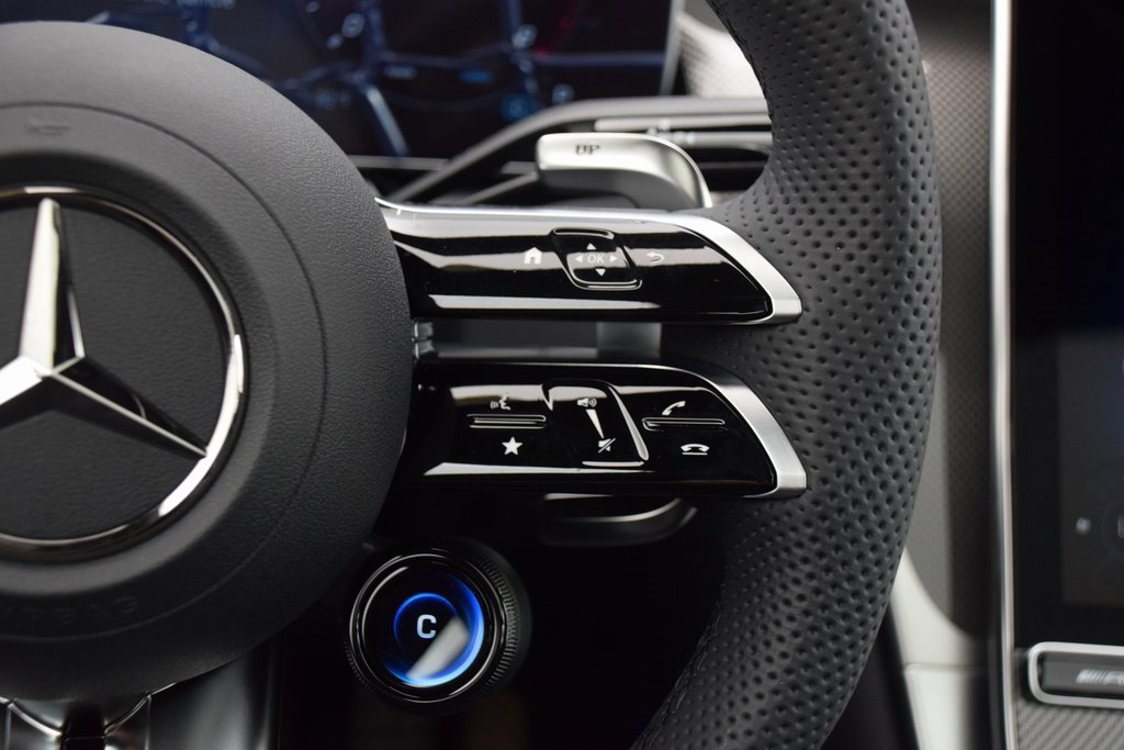 New 2025 Mercedes-Benz GLC 43 AMG 4MATIC image 21