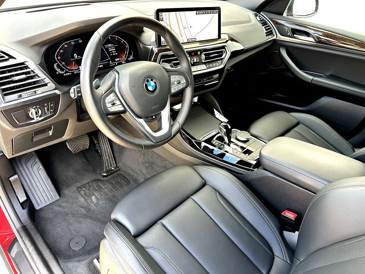 Certified 2025 BMW X4 xDrive30i AWD/4WD image 12