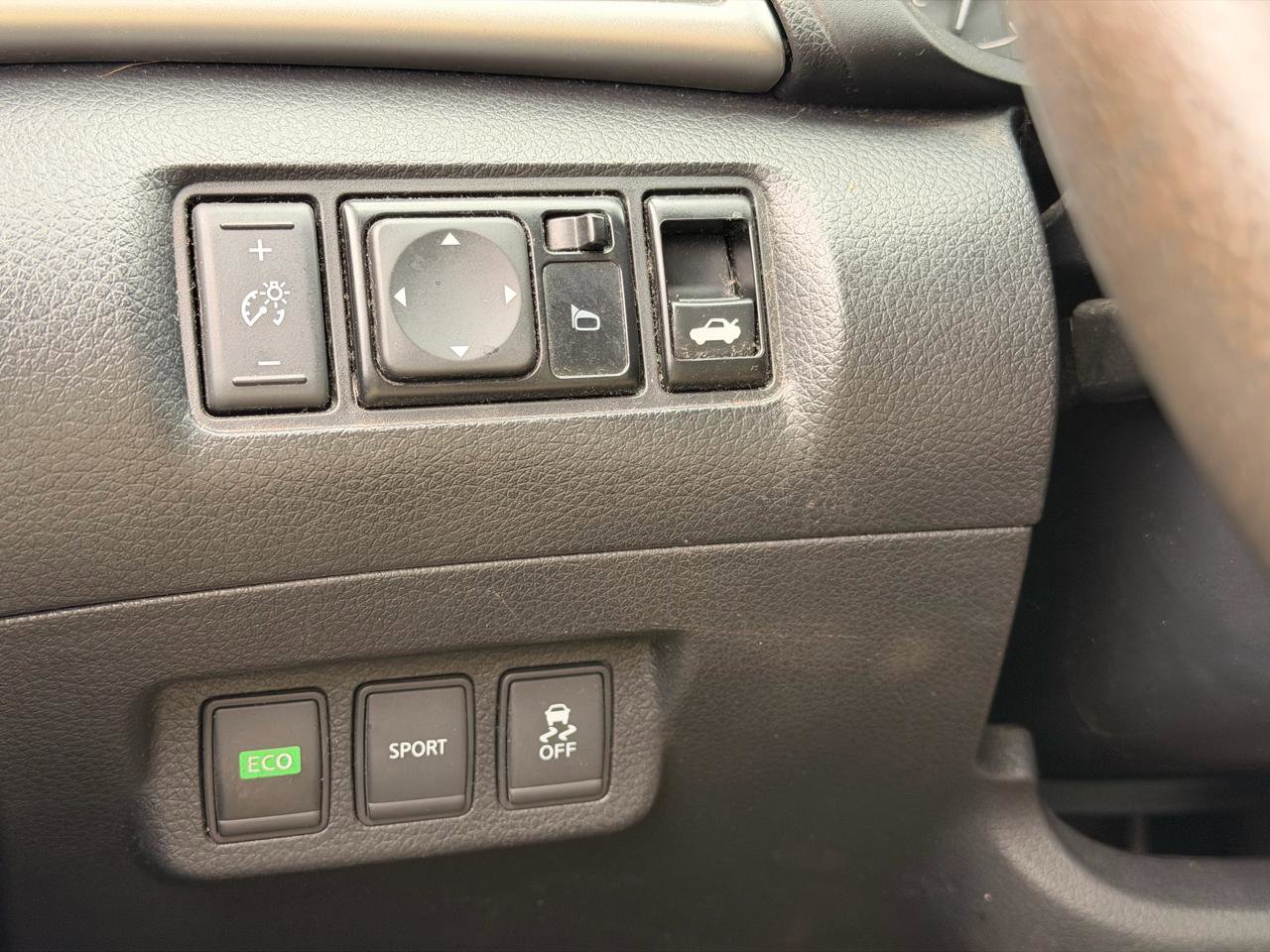 Used 2016 Nissan Sentra SV image 17