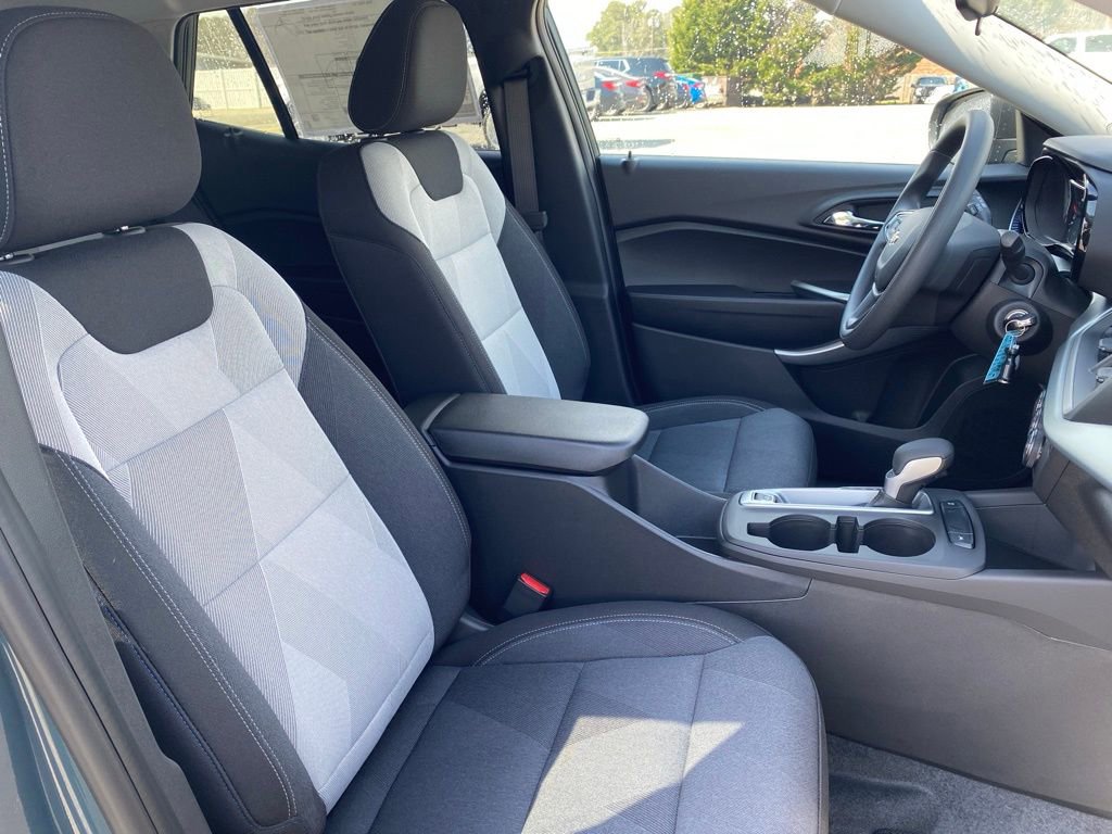 New 2026 Chevrolet Trax LS image 22