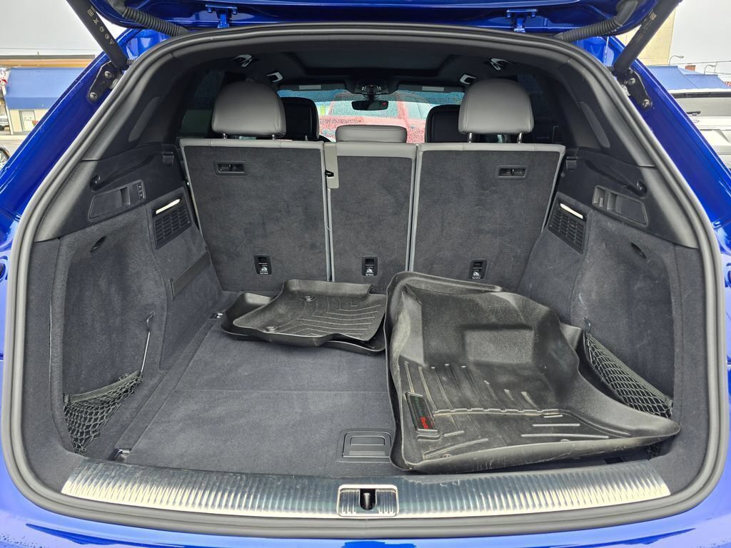 Used 2023 Audi SQ5 Prestige AWD/4WD image 15