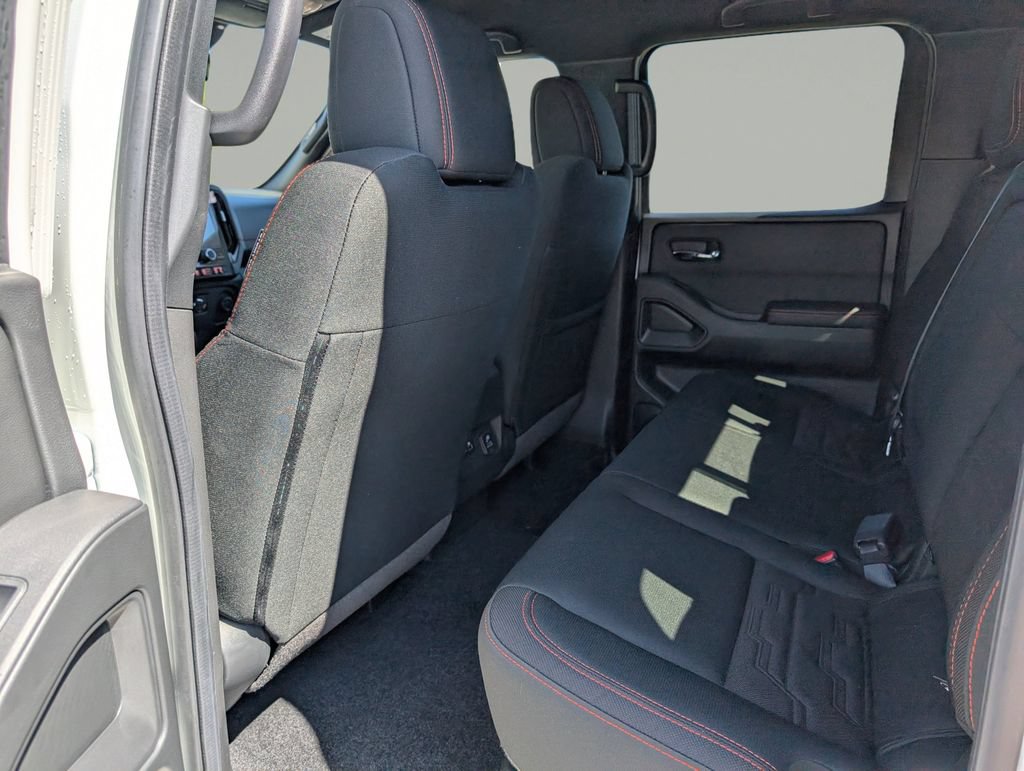 Used 2025 Nissan Frontier PRO-4X w/ Pro Convenience Package AWD/4WD image 14