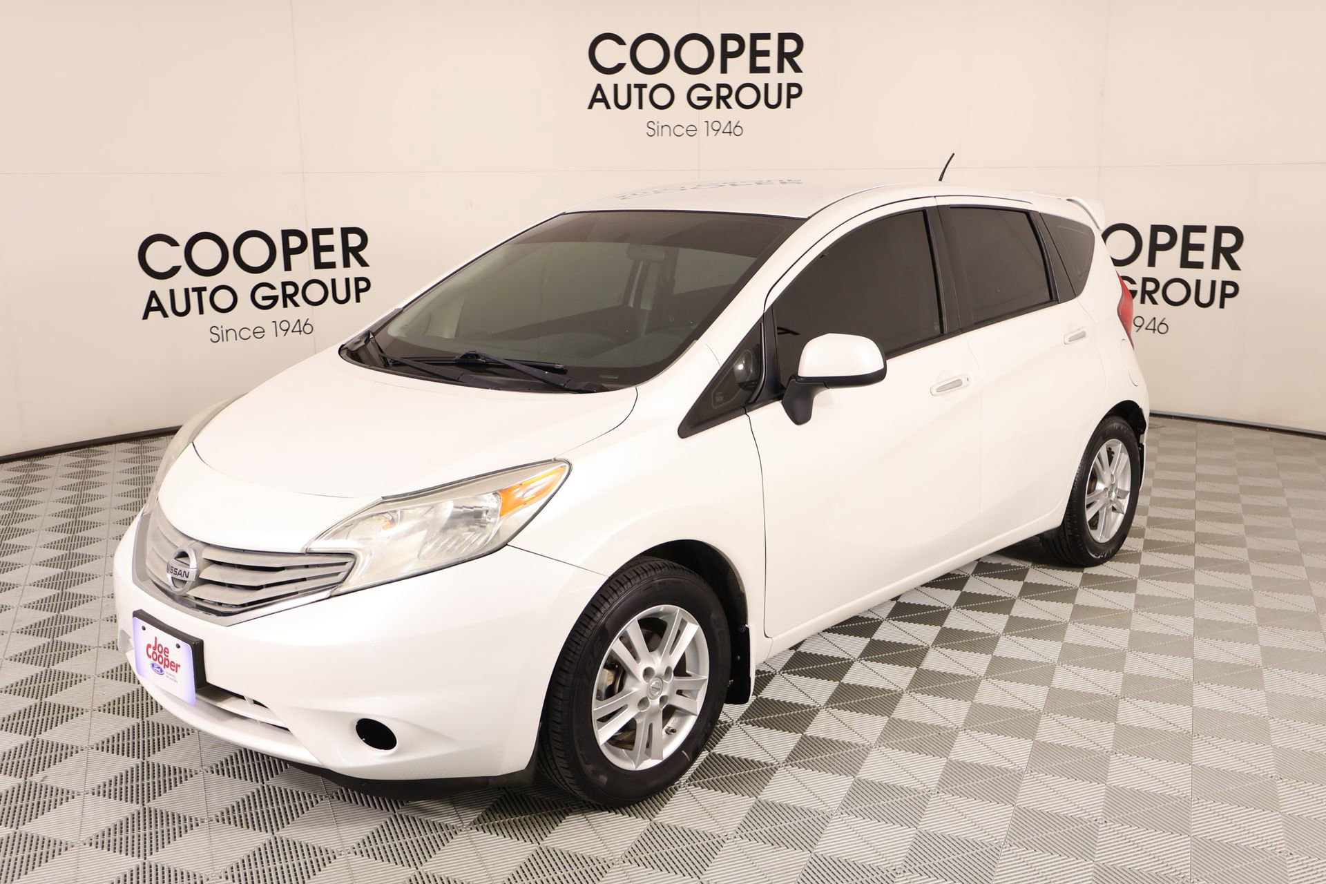 Used 2014 Nissan Versa Note SV w/ Sport Value Package FWD image 9