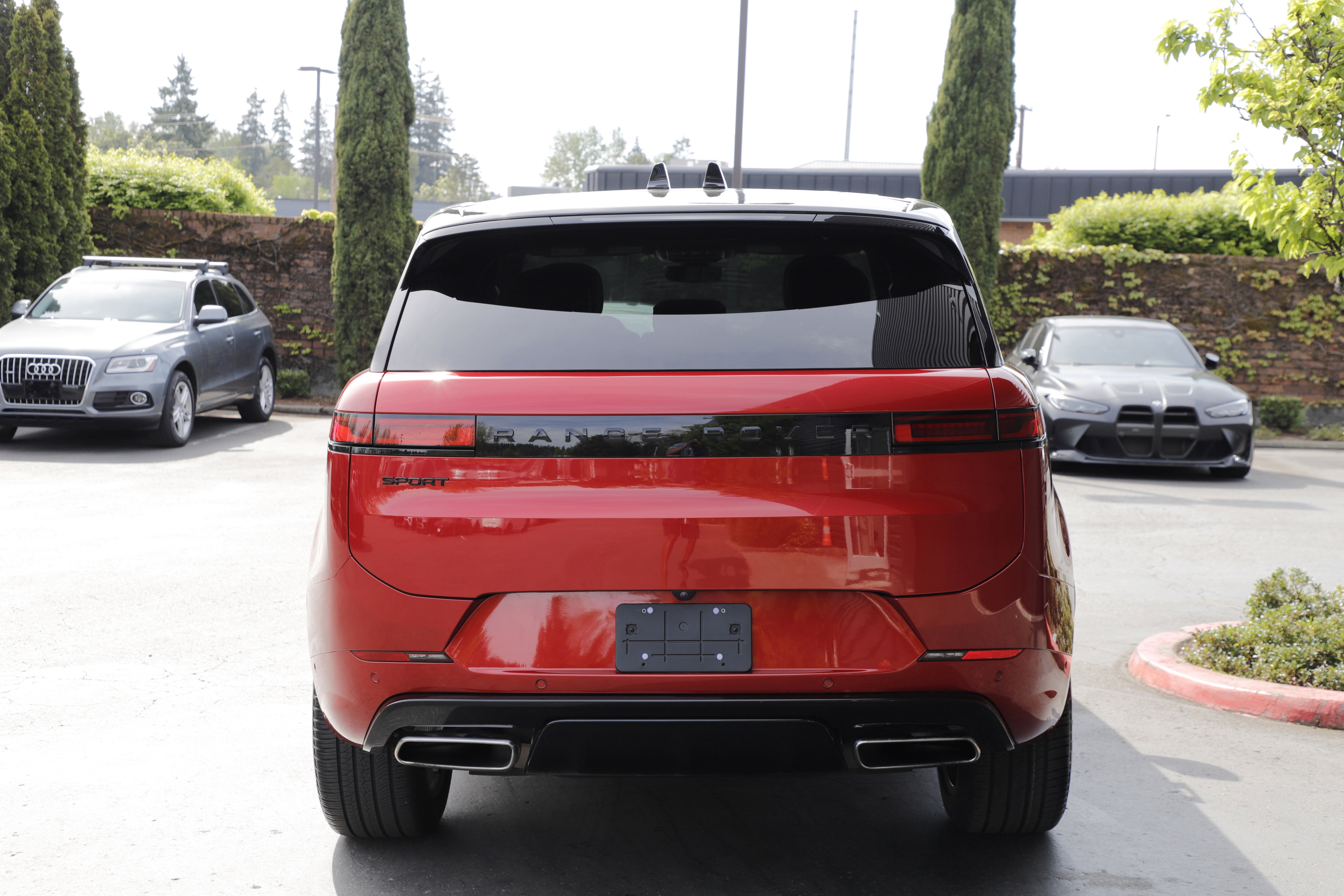 Used 2024 Land Rover Range Rover Sport Dynamic SE AWD/4WD image 7