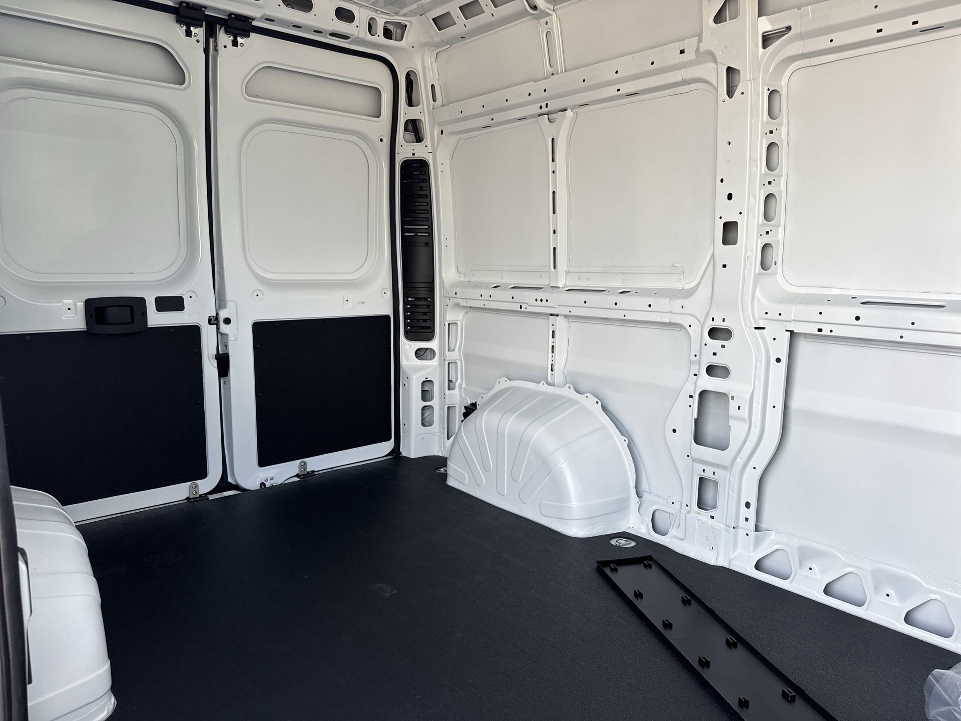 New 2026 RAM ProMaster 1500 w/ Convenience Group image 29