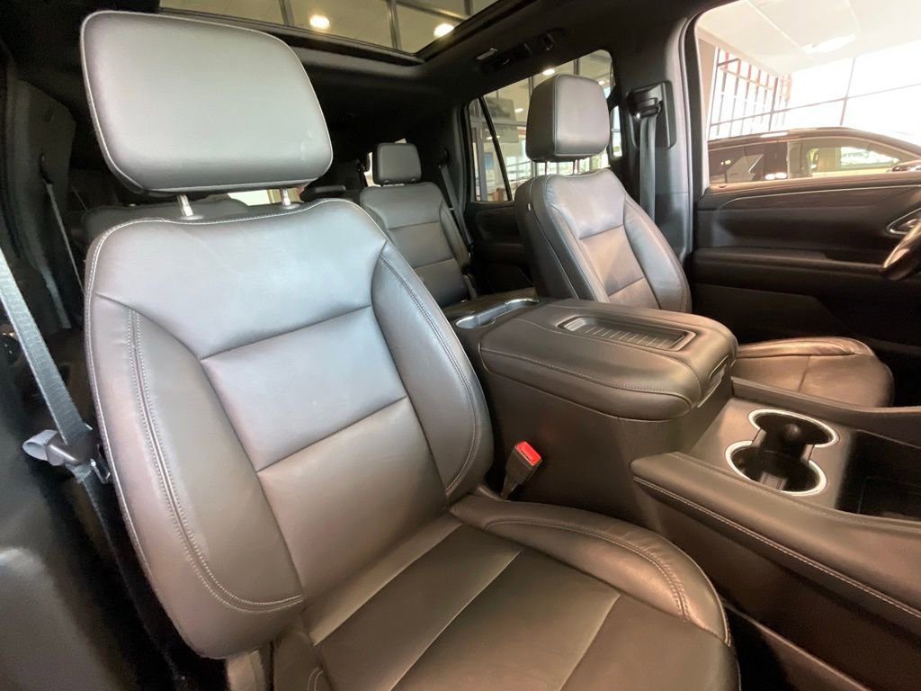Used 2021 Chevrolet Tahoe LT w/ LT Signature Package AWD/4WD image 17