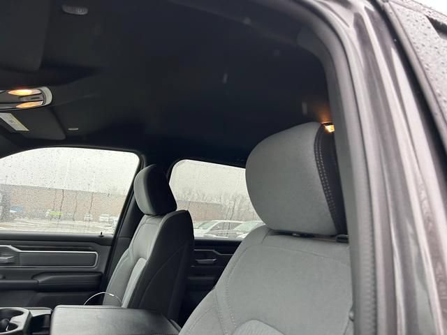 Used 2022 RAM 1500 Big Horn AWD/4WD image 12