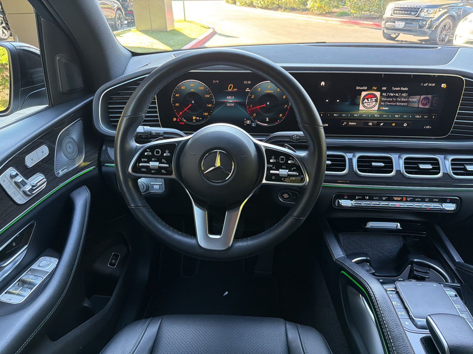 Used 2023 Mercedes-Benz GLE 350 4MATIC image 28