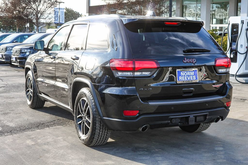 Used 2019 Jeep Grand Cherokee Trailhawk w/ Trailhawk Luxury Group image 9