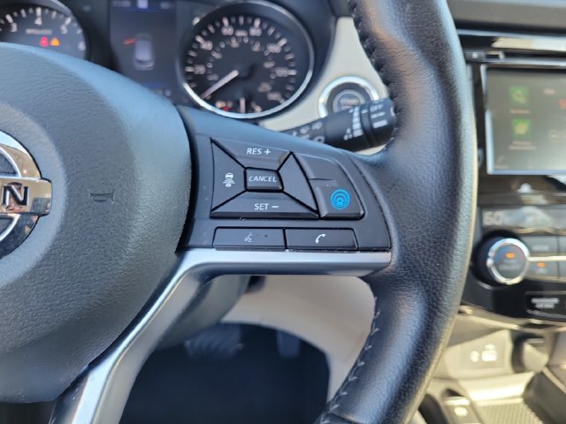 Used 2022 Nissan Rogue Sport SL FWD image 23