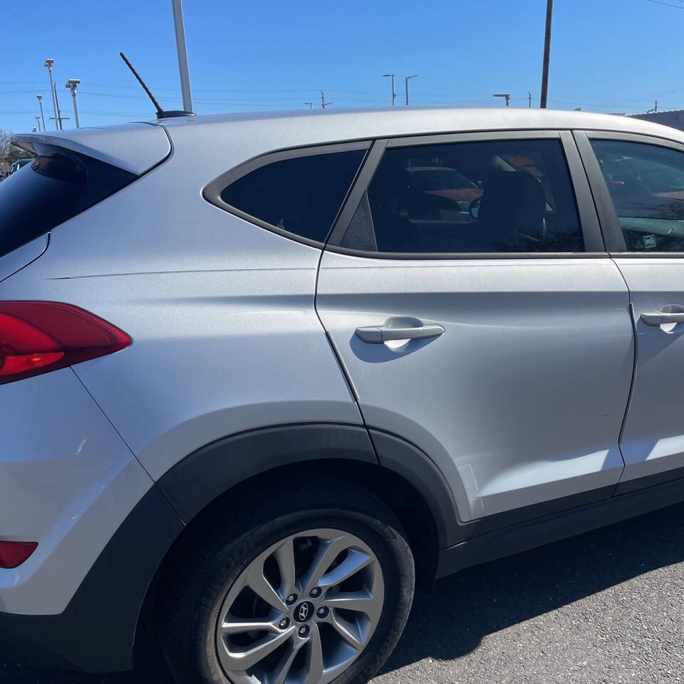 Used 2017 Hyundai Tucson SE FWD image 11