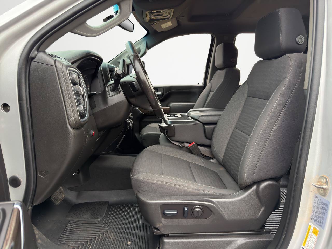 Used 2022 Chevrolet Silverado 3500 LT w/ Convenience Package AWD/4WD image 14