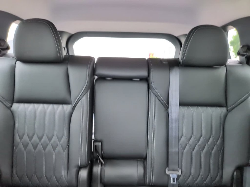 New 2026 Mitsubishi Outlander SEL AWD/4WD image 29