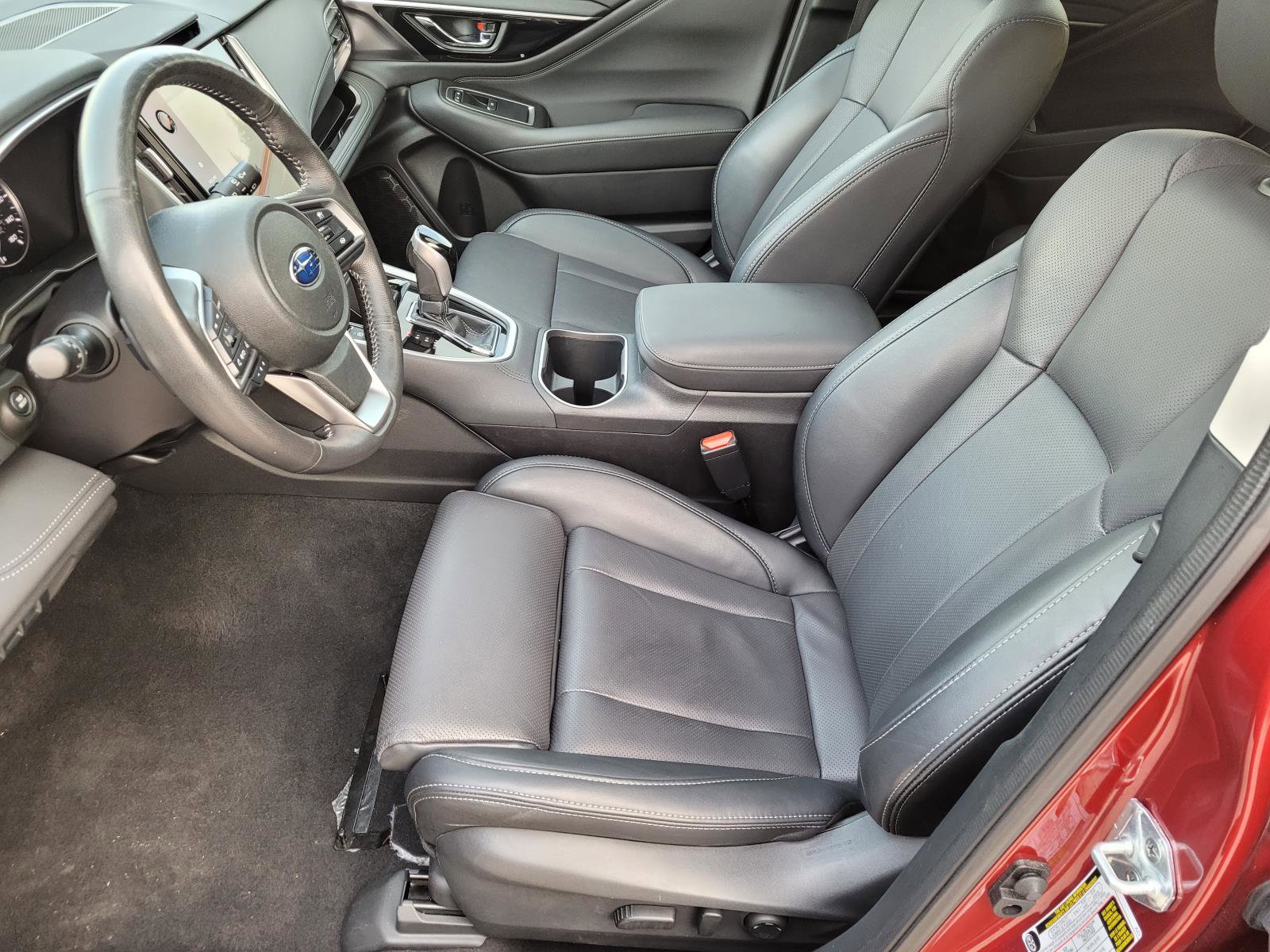 Certified 2025 Subaru Outback Limited image 3