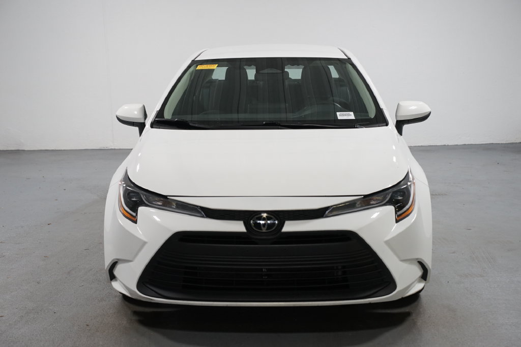 Certified 2024 Toyota Corolla LE FWD image 2