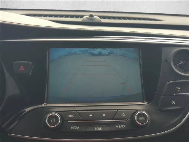 Used 2020 Buick Envision Essence FWD image 13