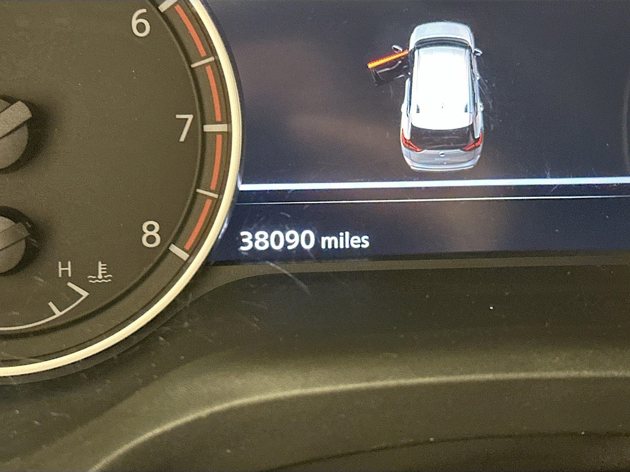 Used 2025 Nissan Rogue SV image 19