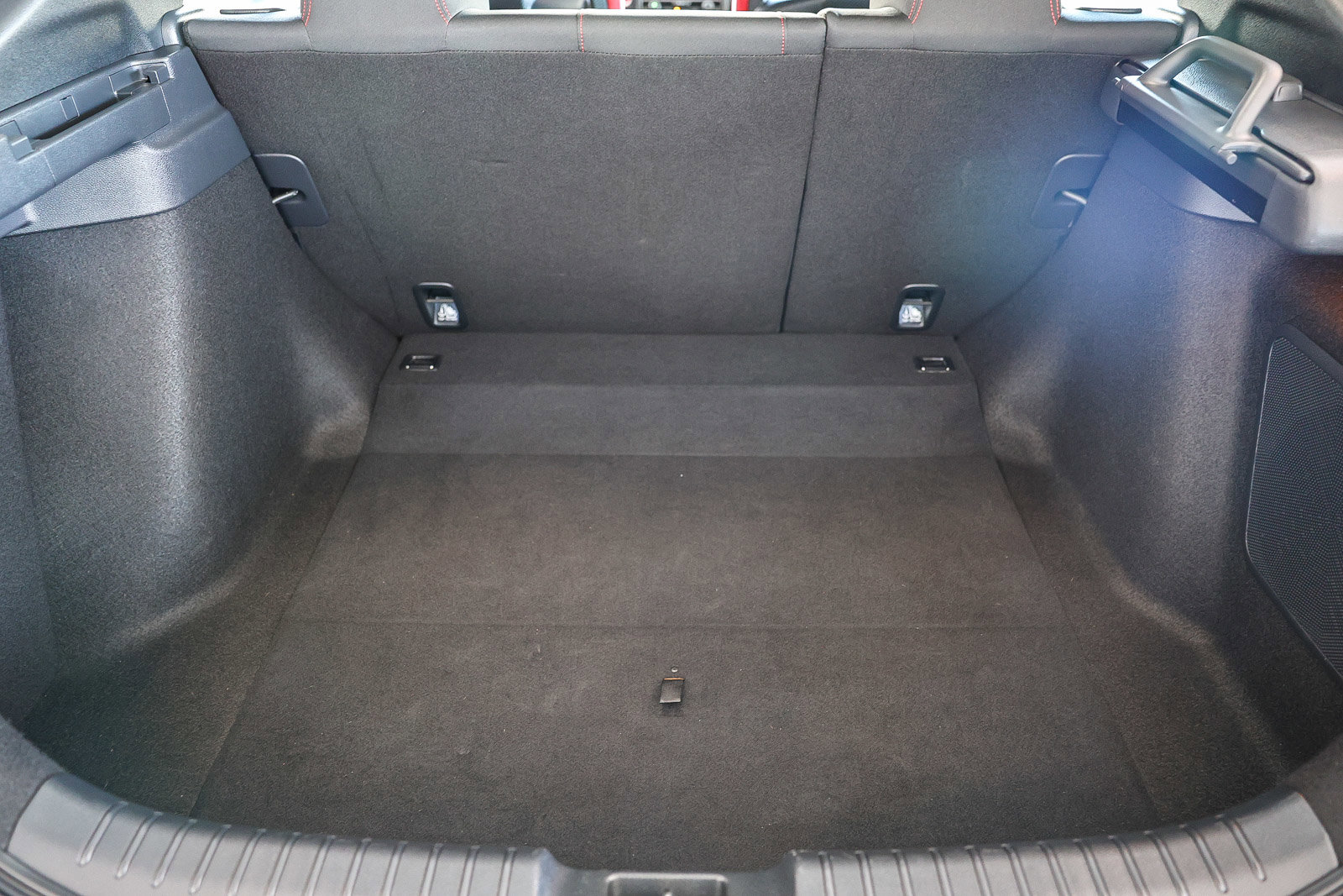 Used 2018 Honda Civic Type R image 37