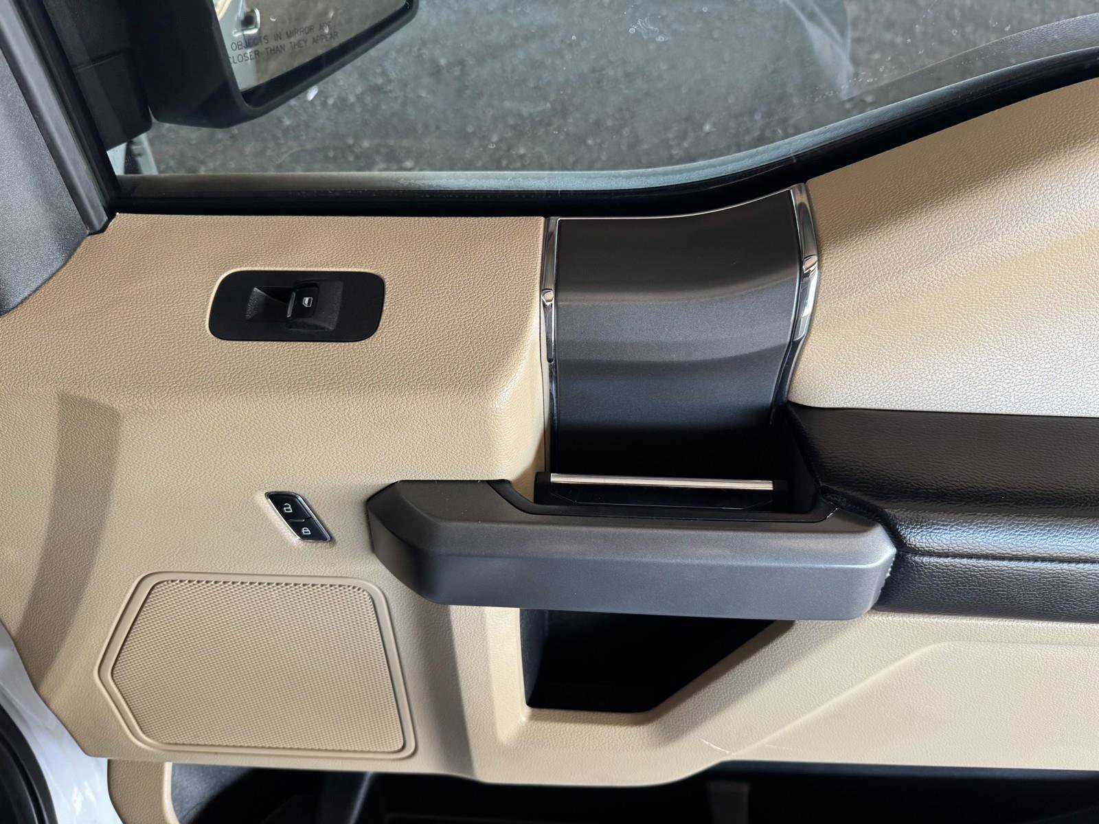 Used 2016 Ford F150 XLT w/ Equipment Group 302A Luxury image 36