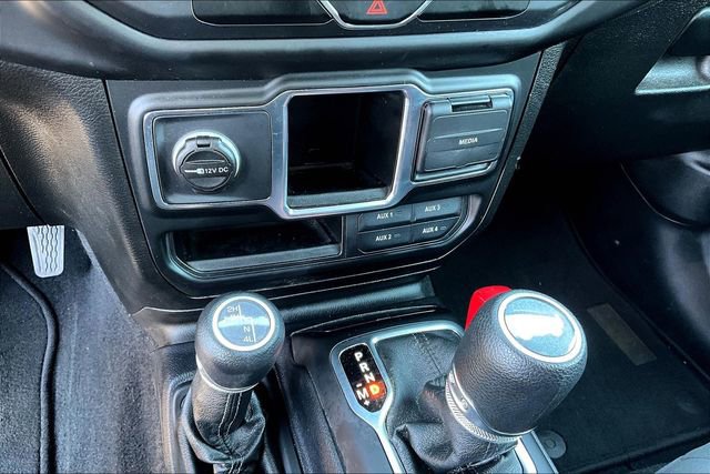 Used 2021 Jeep Wrangler Unlimited Sport AWD/4WD image 24