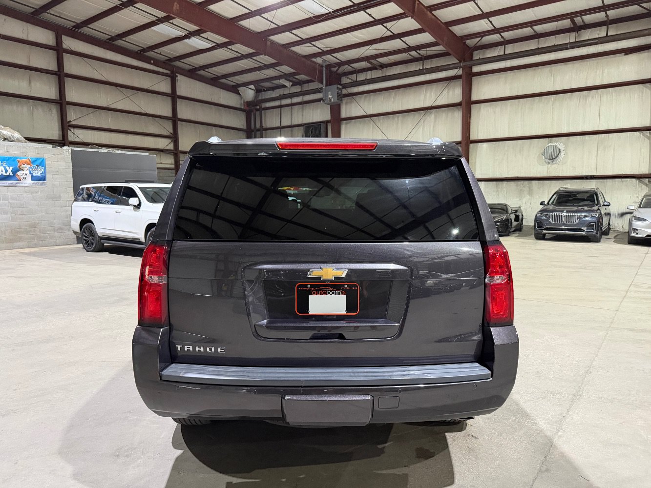 Used 2018 Chevrolet Tahoe LT w/ LT Signature Package RWD image 6