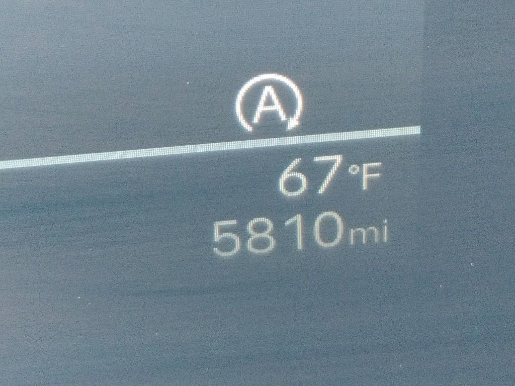 Used 2024 Hyundai Santa Fe SEL image 3