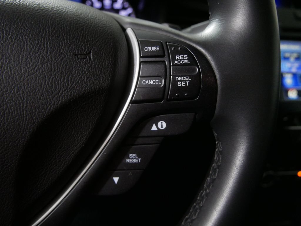 Used 2018 Acura ILX w/ Premium Package FWD image 18