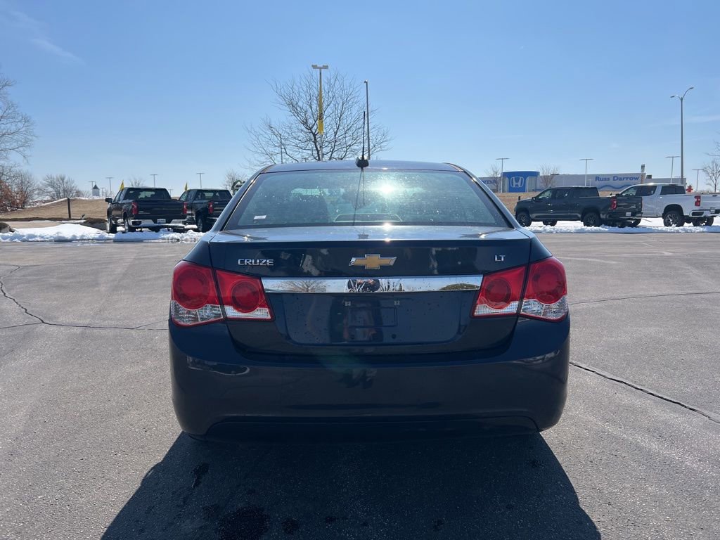 Used 2016 Chevrolet Cruze LT image 4