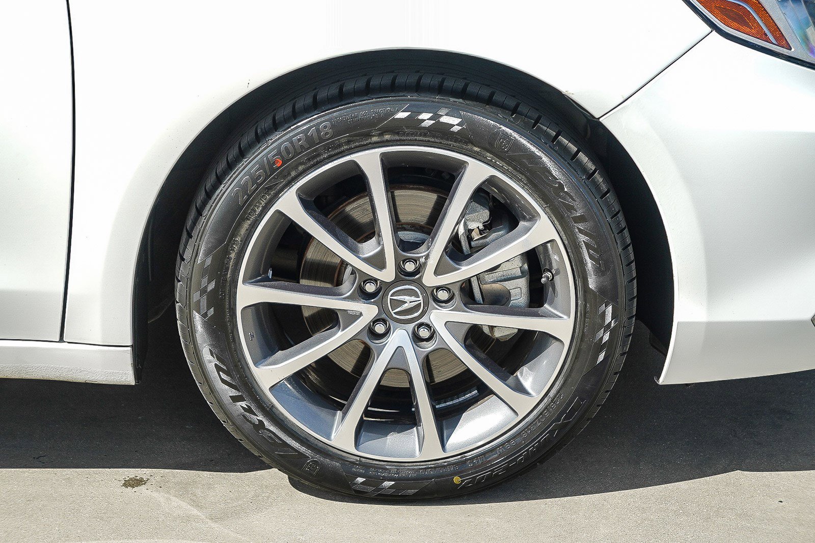 Used 2018 Acura TLX V6 FWD image 11