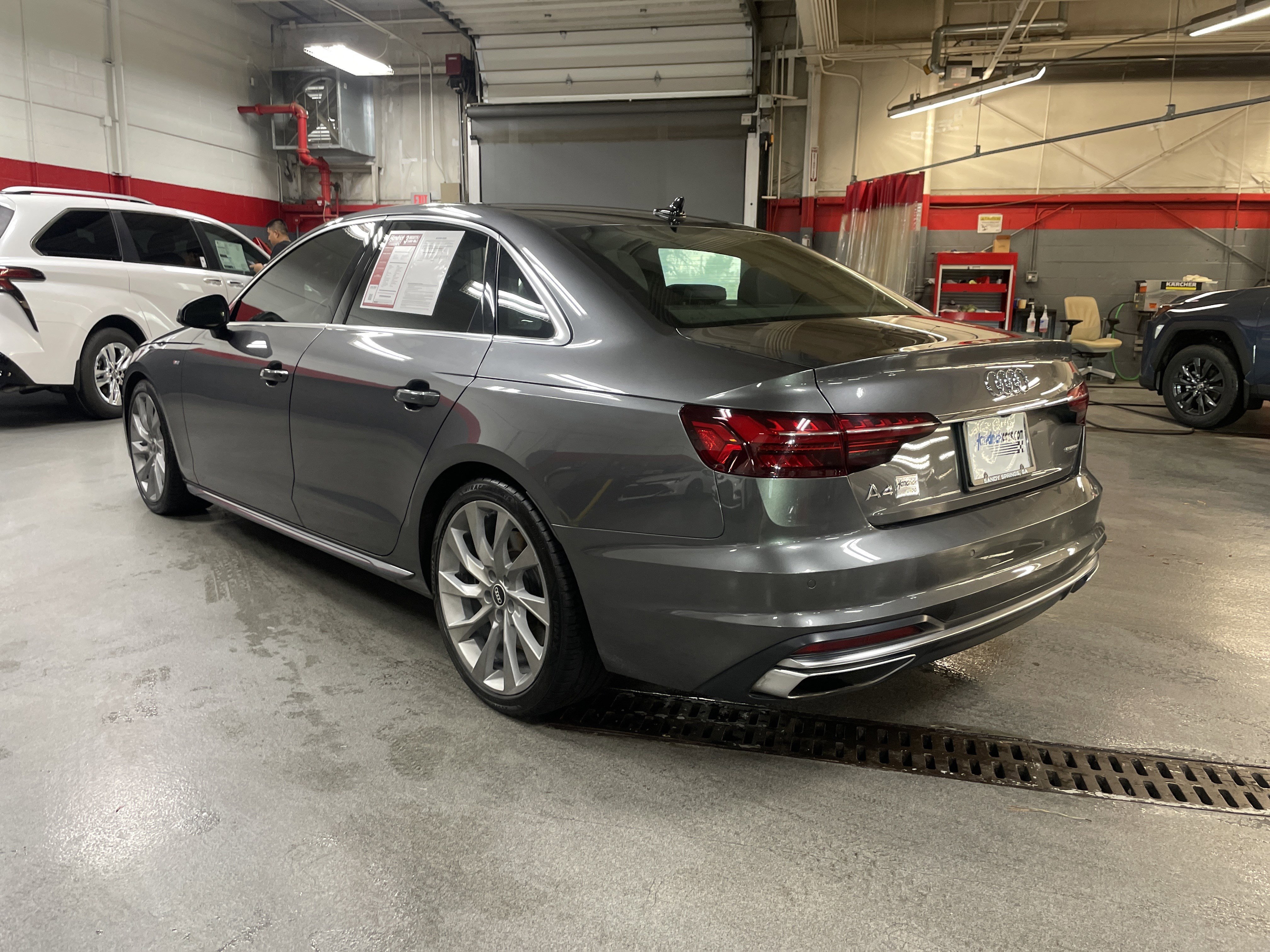 Used 2021 Audi A4 2.0T Premium Plus image 8