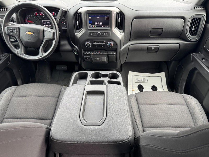 Used 2024 Chevrolet Silverado 2500 Custom w/ Custom Value Package image 11