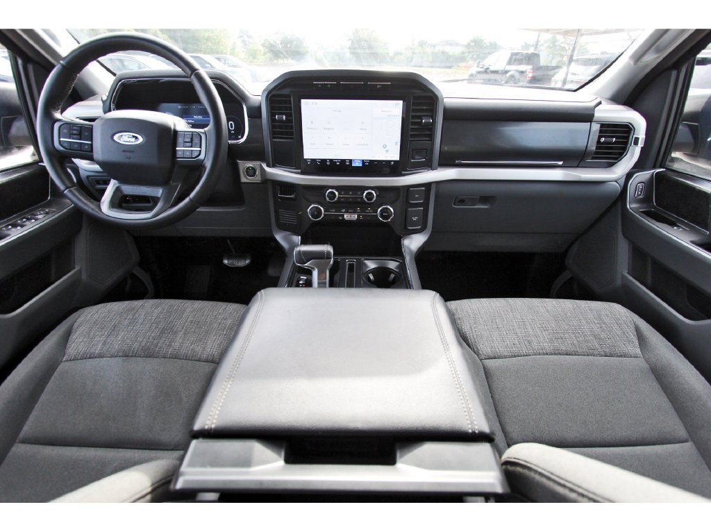 Used 2023 Ford F150 Lightning XLT AWD/4WD image 10