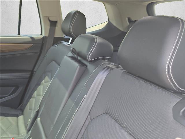 Certified 2024 Volkswagen Atlas SE w/ Panoramic Sunroof Package AWD/4WD image 21