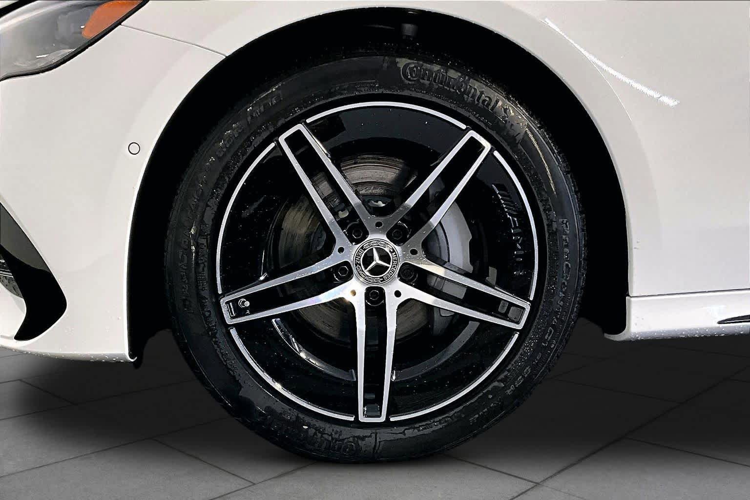 New 2026 Mercedes-Benz E 350 4MATIC Sedan image 17