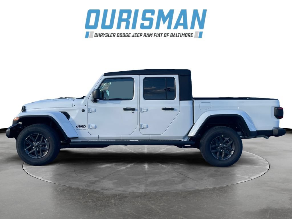 New 2026 Jeep Gladiator Sport AWD/4WD image 3