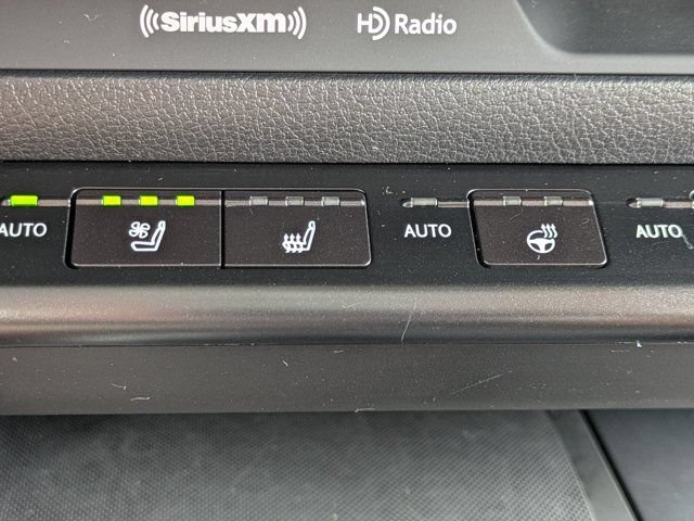 Used 2021 Lexus UX 200 w/ Premium Package FWD image 28