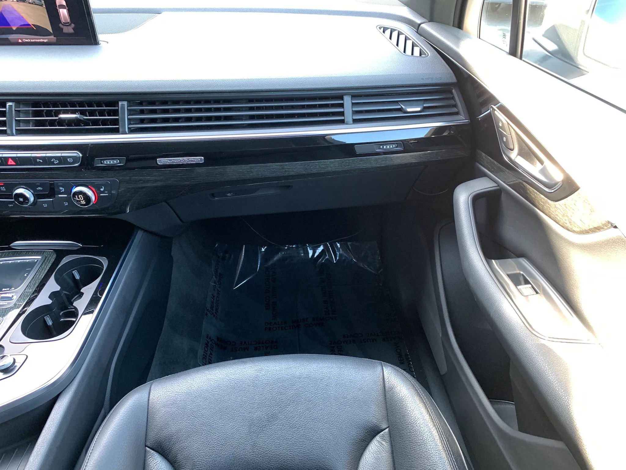 Used 2019 Audi Q7 3.0T Premium w/ Towing Package AWD/4WD image 14