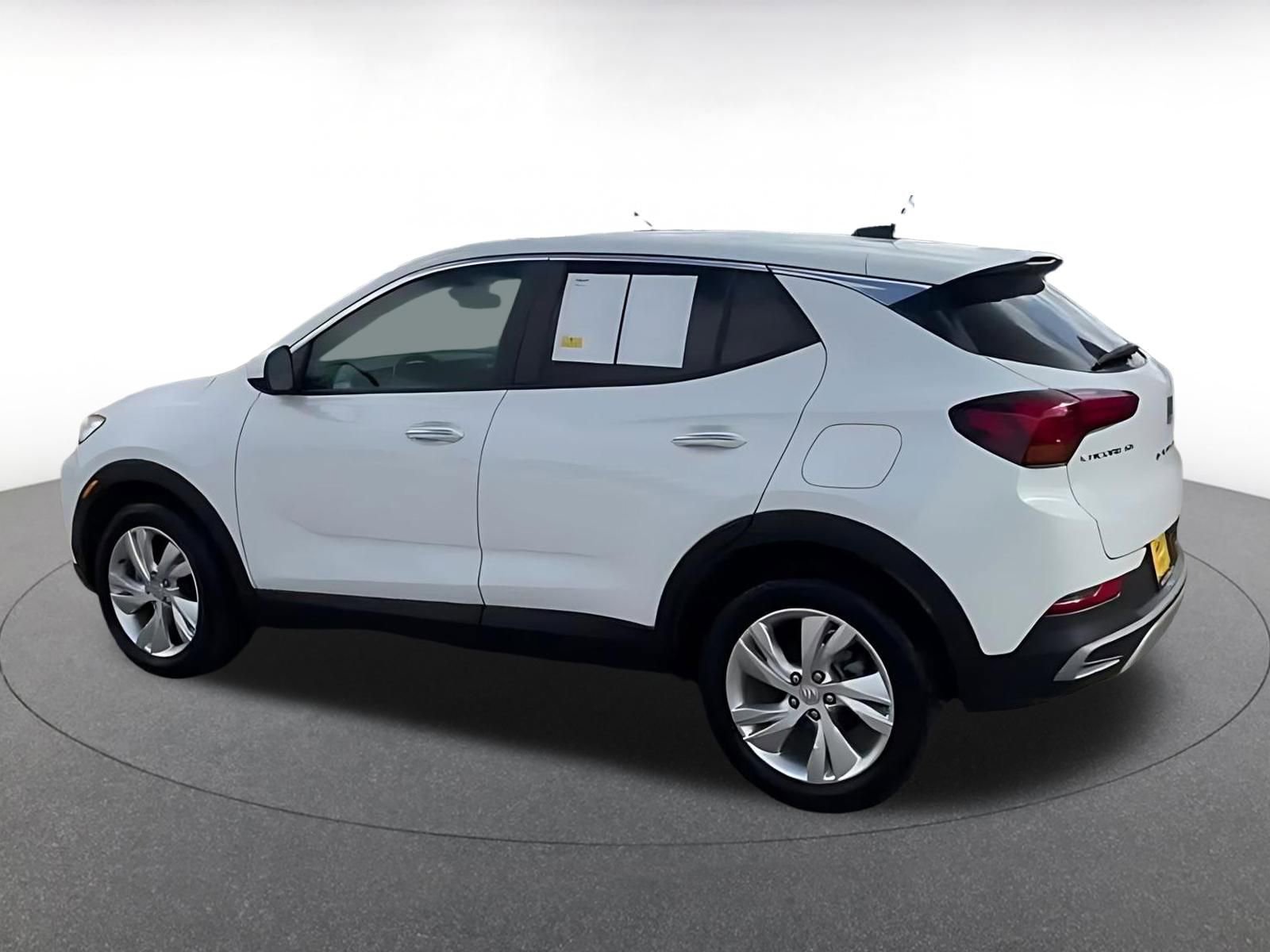 Used 2025 Buick Encore GX Preferred FWD image 10