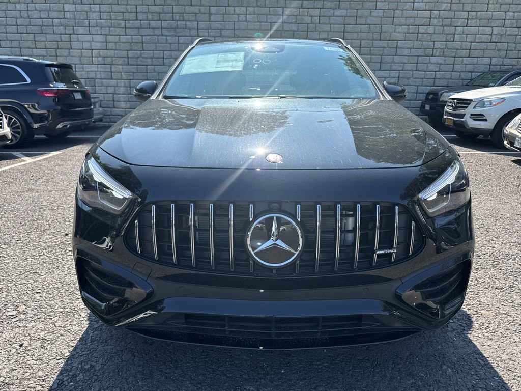 New 2026 Mercedes-Benz GLA 35 AMG 4MATIC image 2