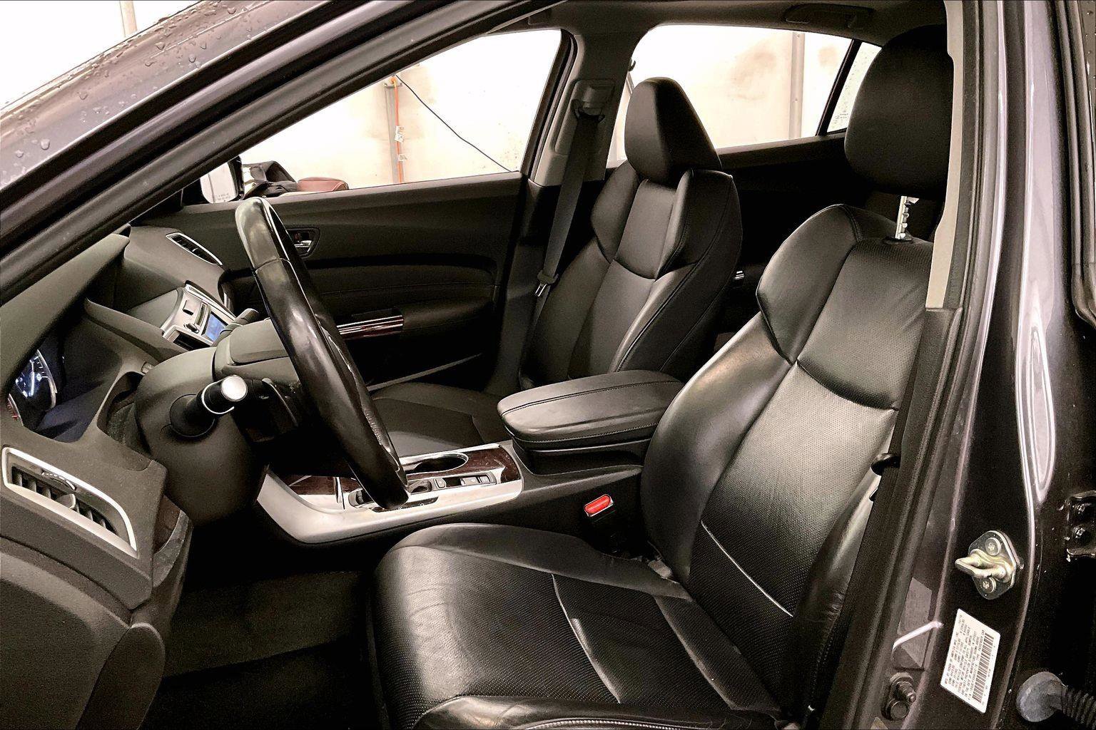 Used 2017 Acura TLX w/ Technology Package image 24