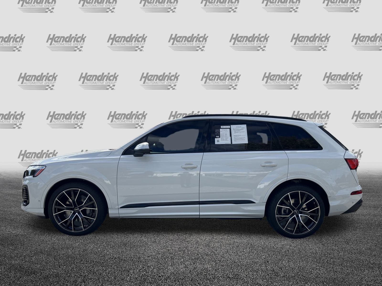 Used 2025 Audi Q7 3.0T Prestige image 7