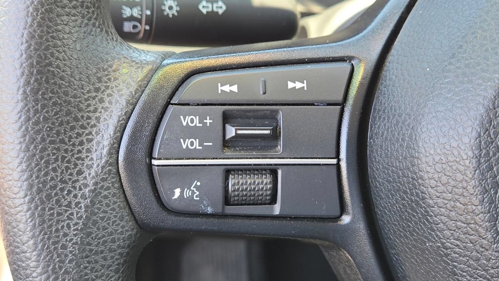 Used 2025 Honda Accord LX image 17