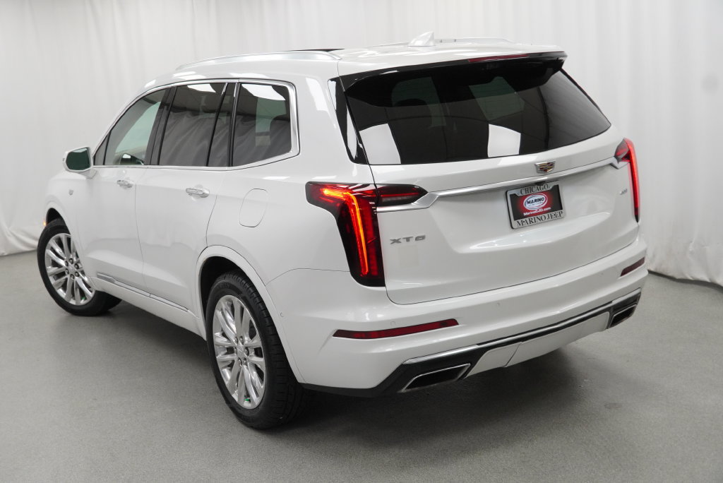 Used 2020 Cadillac XT6 Premium Luxury w/ Platinum Package FWD image 16